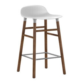 Normann Copenhagen - Form Barhocker Gestell Walnuss 65cm