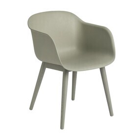 Muuto - Fiber Chair Armlehnstuhl mit Holzgestell Recycelt