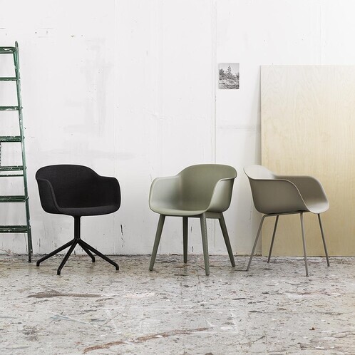 Muuto - Fiber Chair - Fauteuil avec piètement en bois
